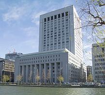 3利源「開示派」に転向した第一生命。業界各社はどうするのか