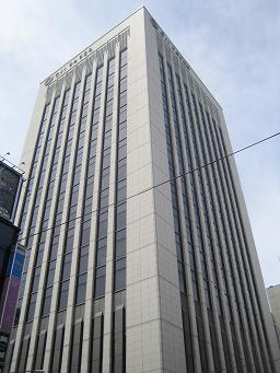 東京都中央区の王子製紙本社。野村証券は王子の財務アドバイザー（FA）を務めた