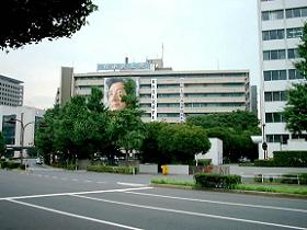 自民党は銀行からの献金受け取り自粛を決めた