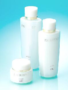 イトーヨーカ堂が発売する基礎化粧品『PEAU　DE　PERLE』