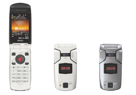 ドコモは3.5世代(HSDPA)サービスを8月末に開始、シェア争奪戦は激しさを増す