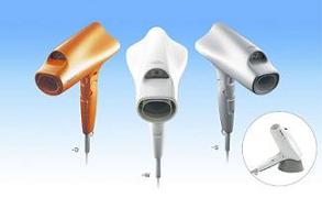 松下電器が発売するヘアドライヤー「ナノケア」EH5411