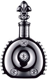 1本100万円のコニャック「ルイ13世ブラックパール」