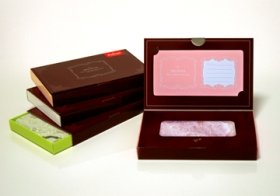 寒さ対策を強化した旅行用ショーツや、恋愛映画を彷彿させる女性らしいレースタイプなど4種類