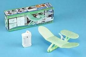 タカラトミーが発売する「オートフライト」