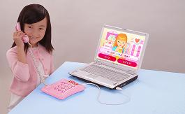 タカラトミーが発売する「リカちゃんテレビでんわ」(c)1967 2007 TOMY (c)デジターボ