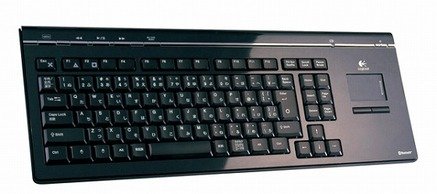 ロジクールが発売するPS3用ワイヤレスキーボード
