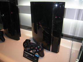 PS3「旧型モデル」販売終了が波紋を呼びそうだ