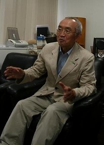 某民放局の番組審議会委員の経験もある月尾嘉男・東大名誉教授。「ある特番の制作費の7割は出演料だと聞いたことがある。こうした費用の使い方では、本当に良い番組は作れないでしょう」