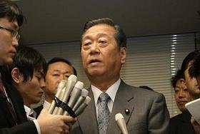 小沢氏は今後も「拒否」を続けるのか