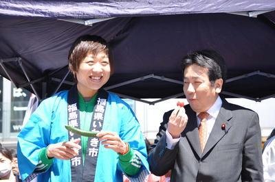 『がんばっぺ！いわき』　新橋で農産物の安全をアピール