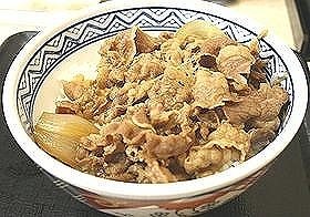 牛丼「値引き合戦」収束か　消費者の「慣れ」で効果薄れる