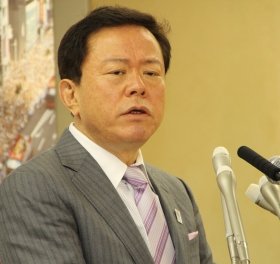 猪瀬知事、「徳洲会」から5000万円　「選挙の資金ではない。個人の借り入れ」と釈明