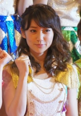 卒業発表した大島優子さん。時期は「頃合いを見て、相談して決めたい」と話している