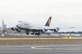 ジャンボ は今の時代魅力のない飛行機なのか 日本勢と対照的に ルフトハンザは 新型747 アピール J Cast ニュース 全文表示