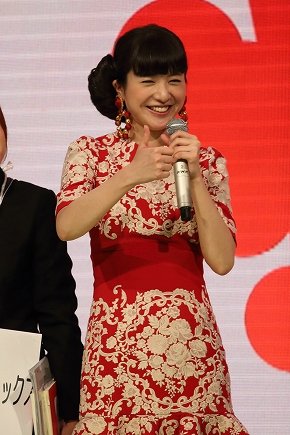 紅組司会吉高由里子 早くも言い間違い連発 大トリ 松田聖子を まつど J Cast ニュース