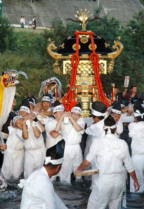「大槌祭り」華やかに【岩手・大槌町から】（63）