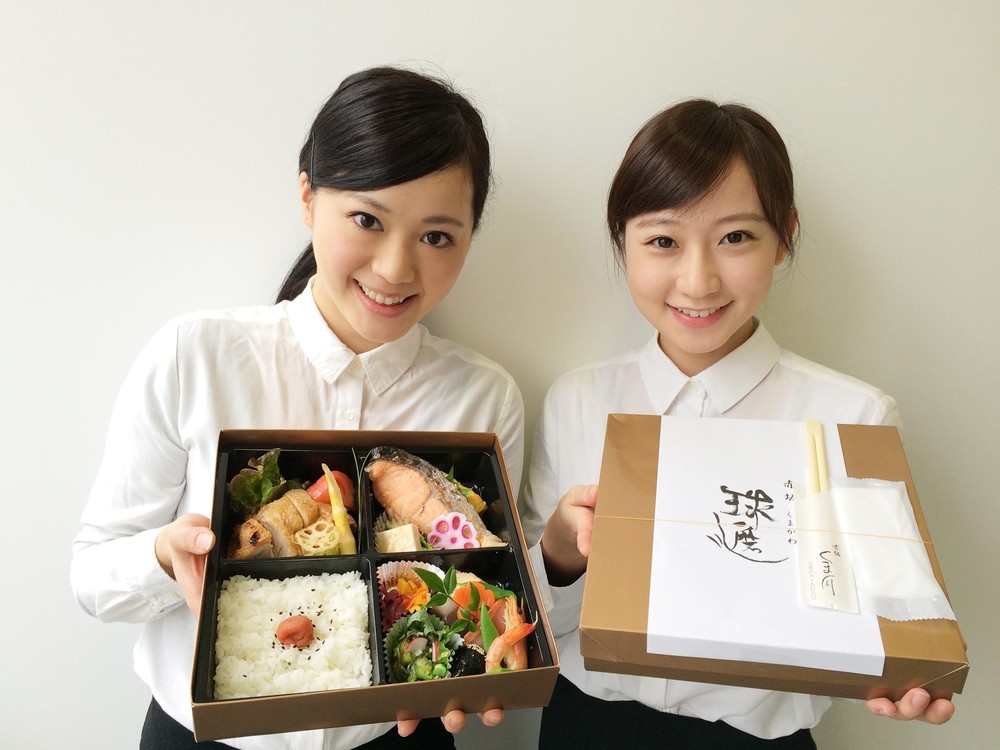 女優やモデルがあなたのオフィスまで弁当届けます　「こんな子がくるなら毎日注文する」とネット大盛り上がり
