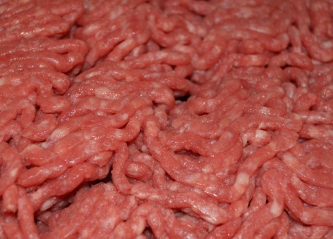 松嶋尚美、ひき肉の産地表示巡り「ようそんなん売るな」　スーパーの店員に「ブチ切れ」、炎上騒ぎ