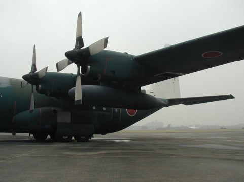 安保法制が審議されている