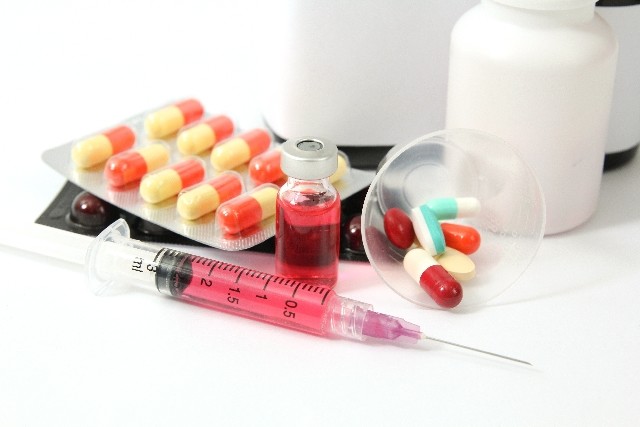 医薬分業の「規制緩和」 今月の答申、どう決着するか