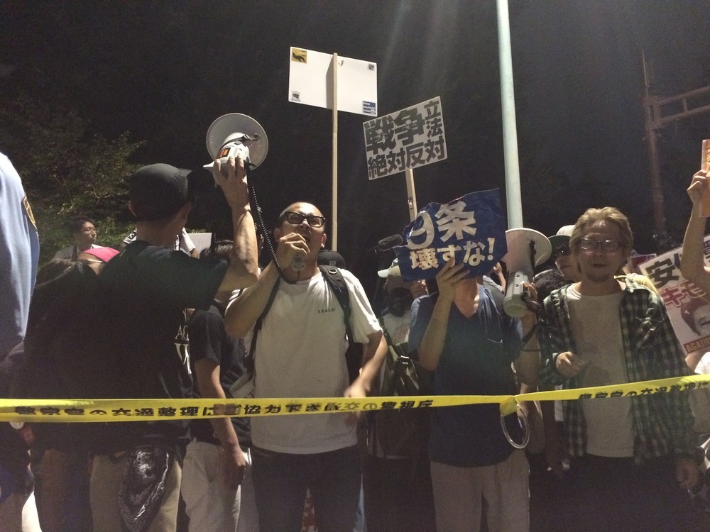 「安倍はやめろ！」「国民なめんな！」コール