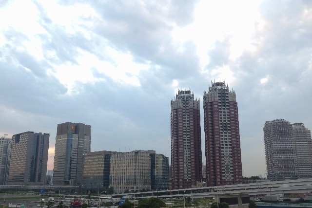 東京都心地価は今や「バブル期並み」 「億ション」バカ売れ、中国人が「下支え」？