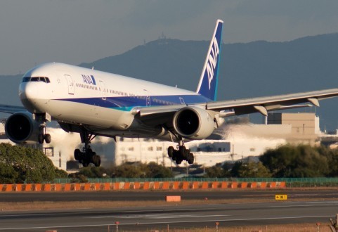 スカイマーク再生、8月5日に山場の債権者集会　スポンサーにデルタ登場、ANAの優位崩れた？