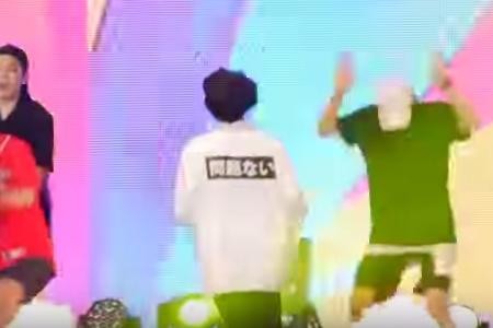 「問題ない」の日本語入りジャケットが物議　K-POPアイドル、独立記念日に着用し謝罪