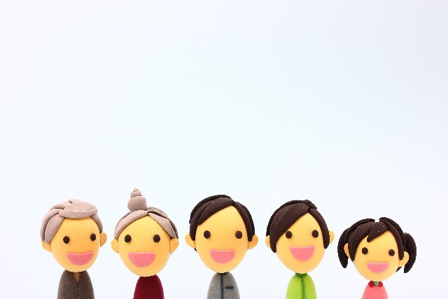 今の若者は人生でどれだけ「損」するか　老人との世代間格差、ますます深刻に