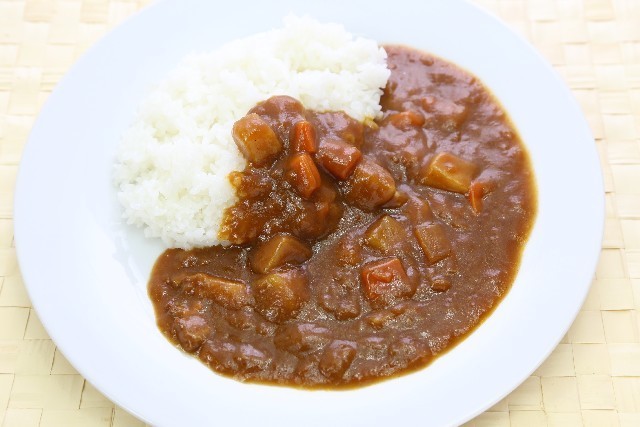 トランス脂肪酸「うわさの真相」に迫る　日本で「規制対象外」なのはなぜ