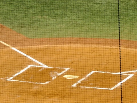 プロ野球新人王はセ・パともに投手が有力　巨人・高木、日ハム・有原を軸に大詰めの争い