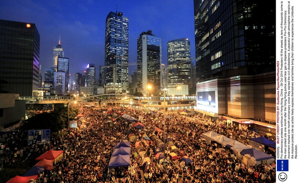 抗議活動で公道が長期間「占拠」される日は来るのか。写真は2014年に香港で起きた民主化デモ（写真：Rex Features/アフロ）