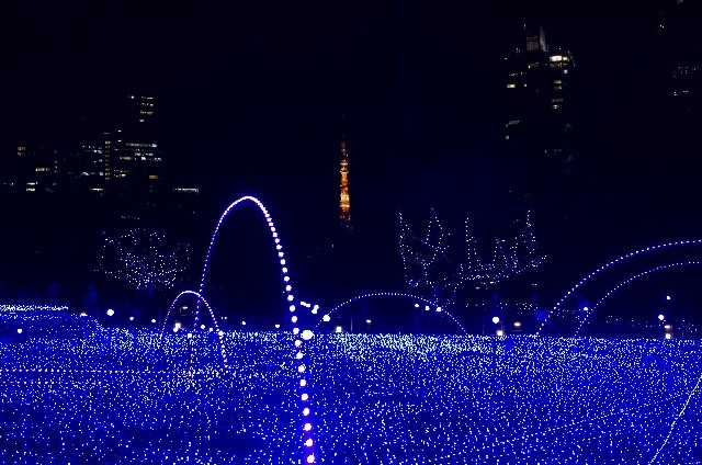 悪者扱いのブルーライトが「善玉」に　男性限定で発揮された意外な効果