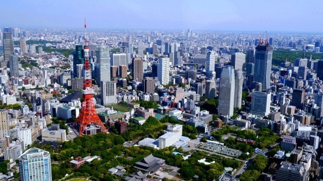 東京に企業が集中することで、自治体間の税収格差が広がっている
