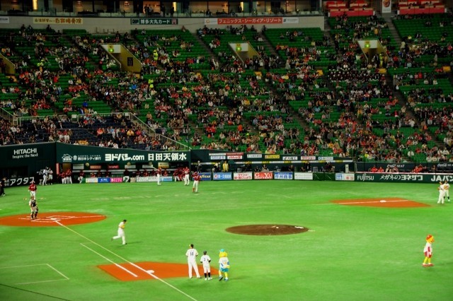 「自由契約」松中、川上に見る現役志向　スター選手ほど難しい「引退」決断