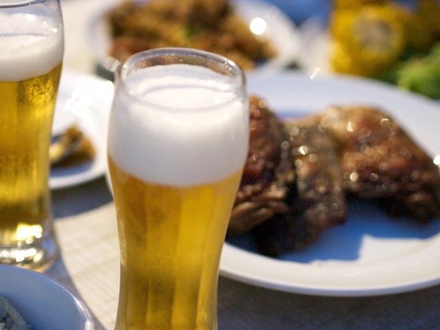 「とりあえずビール」は昔の話　ビール系飲料出荷「過去最低」をまた更新