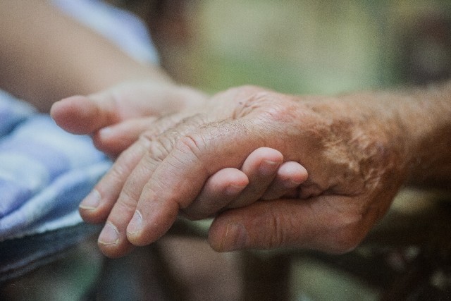 【男と女の相談室】家の中で寝ているうちに凍死する　手足温かい人は体の冷えを疑え