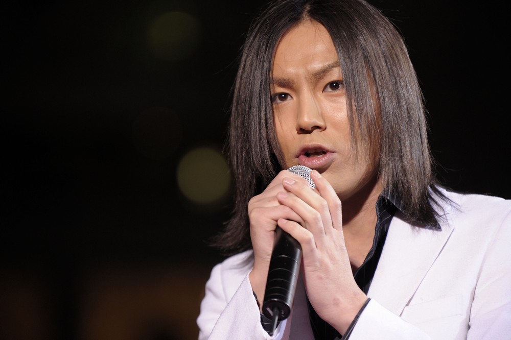 結局、なんでそんなにモテるの？ 「ポンコツ」狩野英孝取り合いの不思議