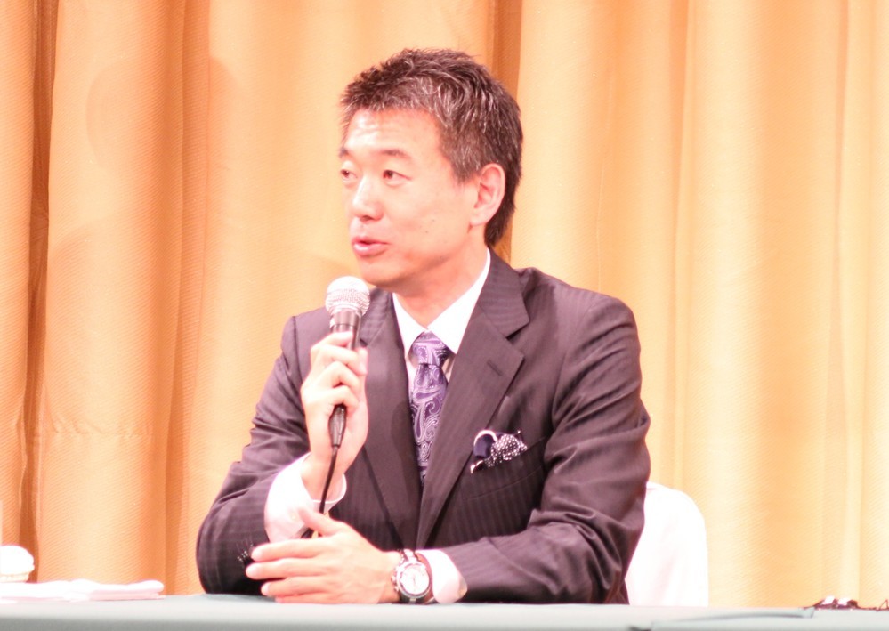 橋下徹氏、講演・有料メルマガ・テレビ出演で稼ぎまくり　「タレント弁護士」以来の人気復活の兆し