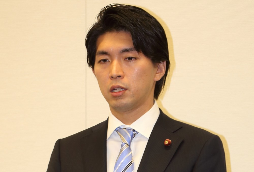 不倫問題で辞職を表明する宮崎謙介衆院議員（写真は2016年2月12日撮影）