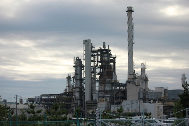 環境省、一転「石炭火力容認」は経産省の筋書き通り？　温暖化ガス削減は本当に進むのか