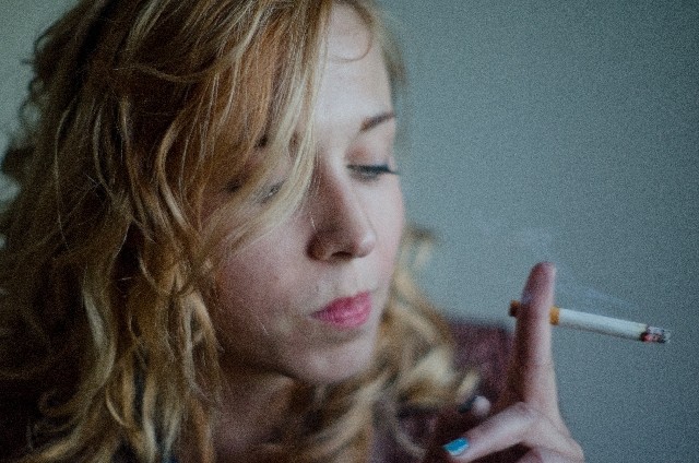 禁煙したければ一度にキッパリやめろ！　未練たらしく本数を減らしてもダメ