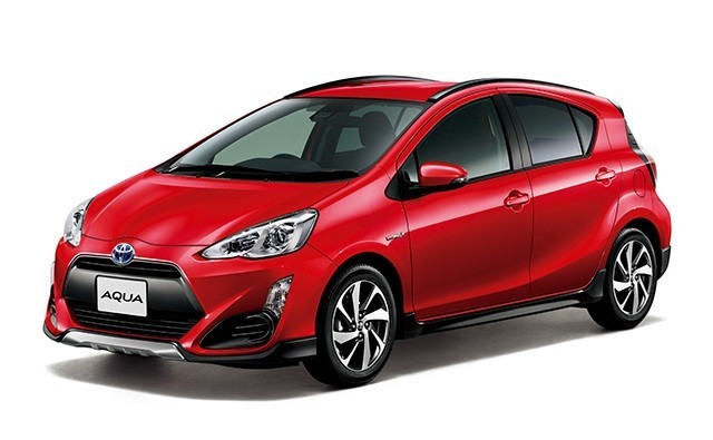 トヨタ「AQUA」、カローラ抜いて最速の100万台突破、いったいどこが好かれているのか？