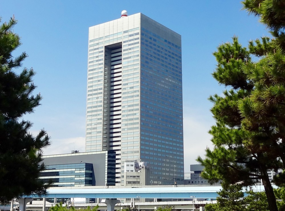 東芝、白物家電手放しても「サザエさん」継続　不正会計のイメージ回復はこれしかない？