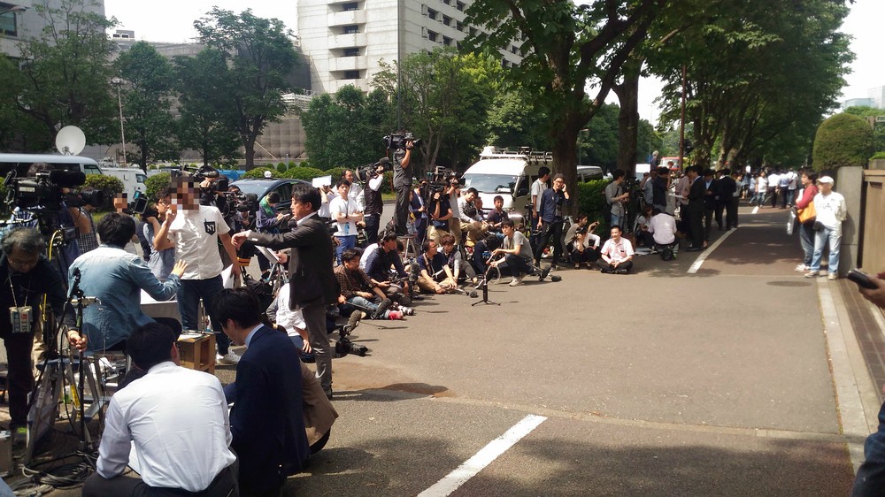 清原判決を「傍聴してみた」　マスコミの「ドタバタ」ぶりに唖然