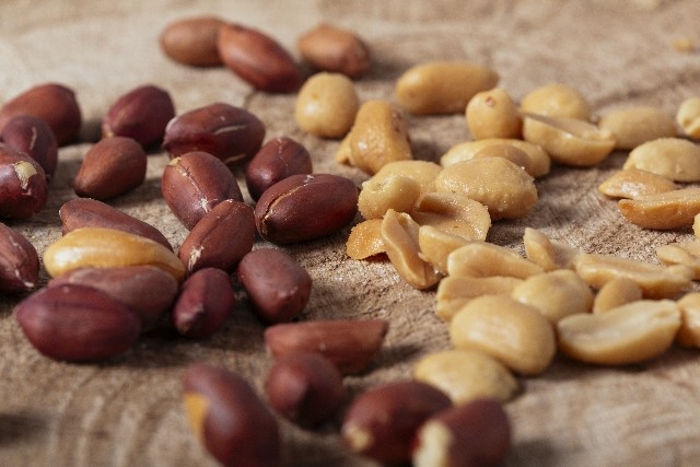 沖縄料理「ジーマーミ豆腐」食べて救急搬送　見た目では分からないアレルギーが原因