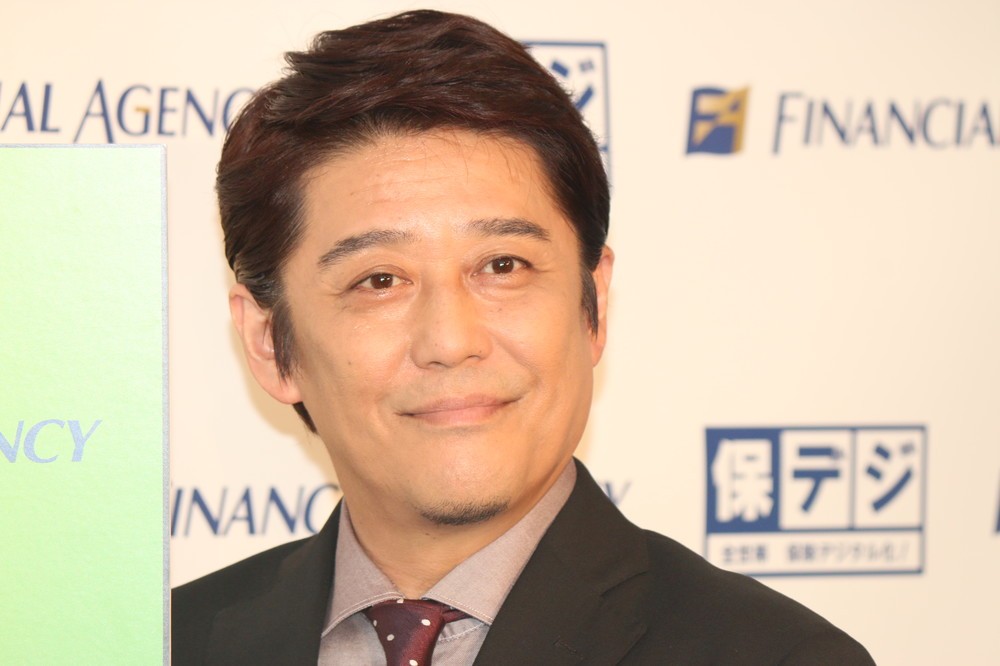 フィナンシャル・エージェンシーが14日から始める「LINE」を用いた新サービスをPR