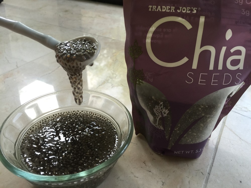 大人気「チアシード」入りフード続々　朝食にグラノーラ、子どもはスナックバー