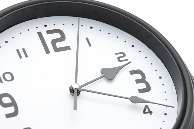 りゅうちぇる、アナログ式針時計「読めない」 「ちょっとヤバい」視聴者が仰天